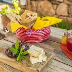 Sa Crai - Sardinian Experience