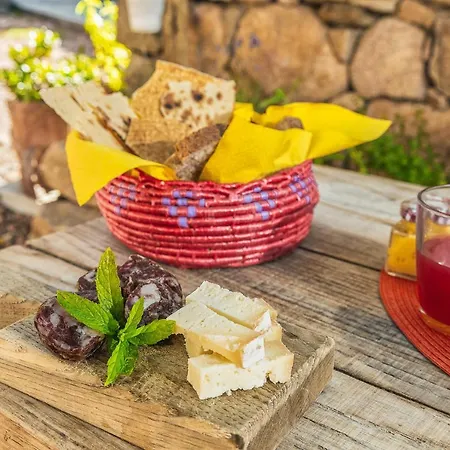 Sa Crai - Sardinian Experience