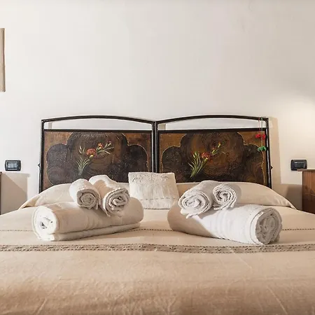 Oda ve Kahvaltı Sa Crai - Sardinian Experience Lotzorai