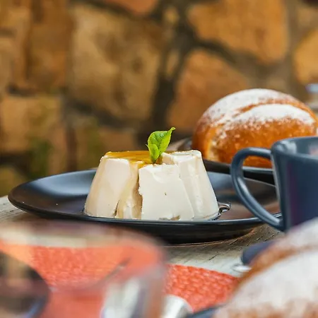 Sa Crai - Sardinian Experience Bed and Breakfast